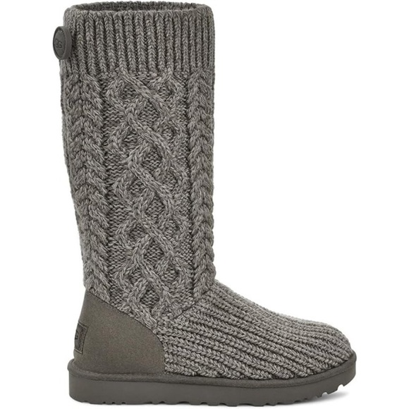 New without box UGG Women's Classic Cardi Cabled Knit Boot - Picture 3 of 6
